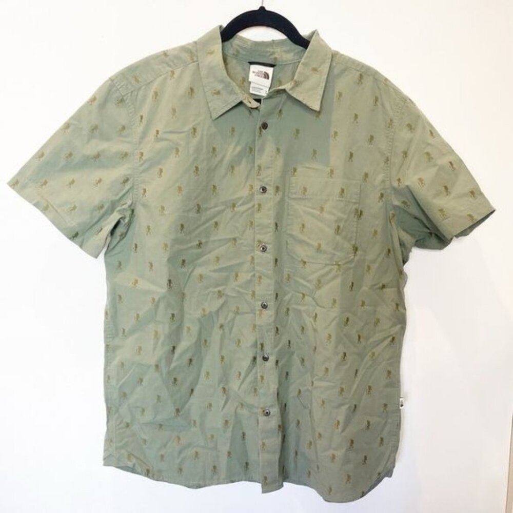 The North Face Mens Green Baytrail Short-Sleeve Shirt With Brown Hiker Print Lig